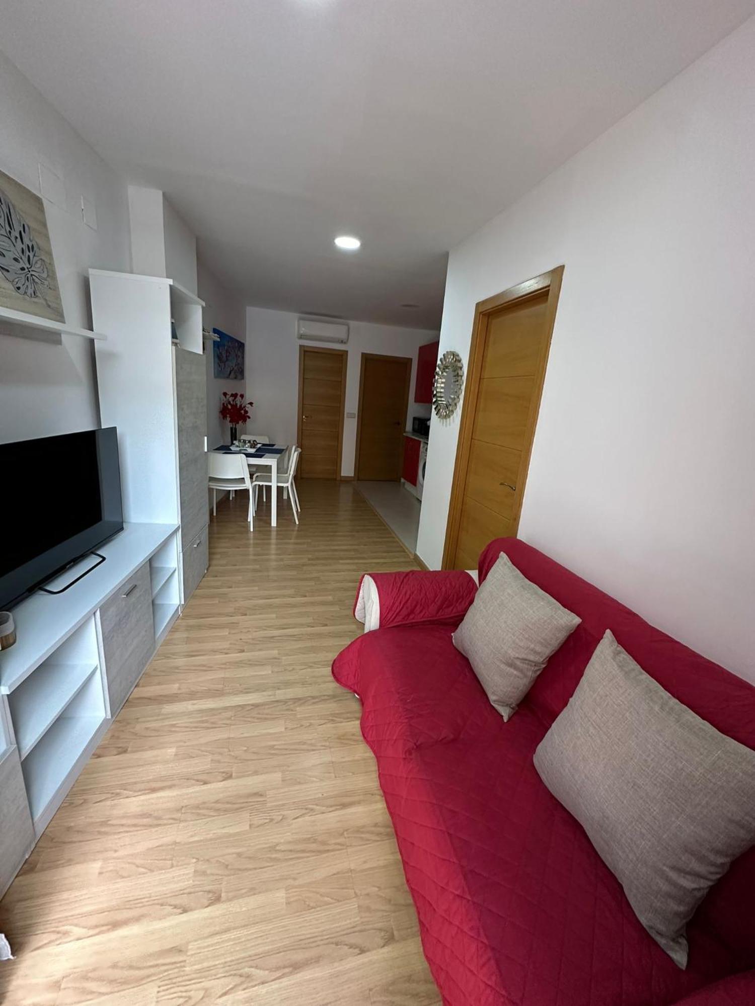 Cruz18 4Personas Apartment อัลกาลาเดเอนาเรส ภายนอก รูปภาพ